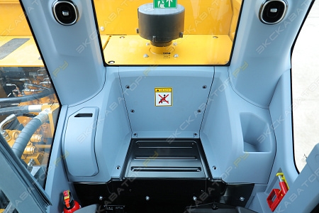 Sany SY215H Pro [32]