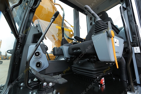 Sany SY215H Pro [26]