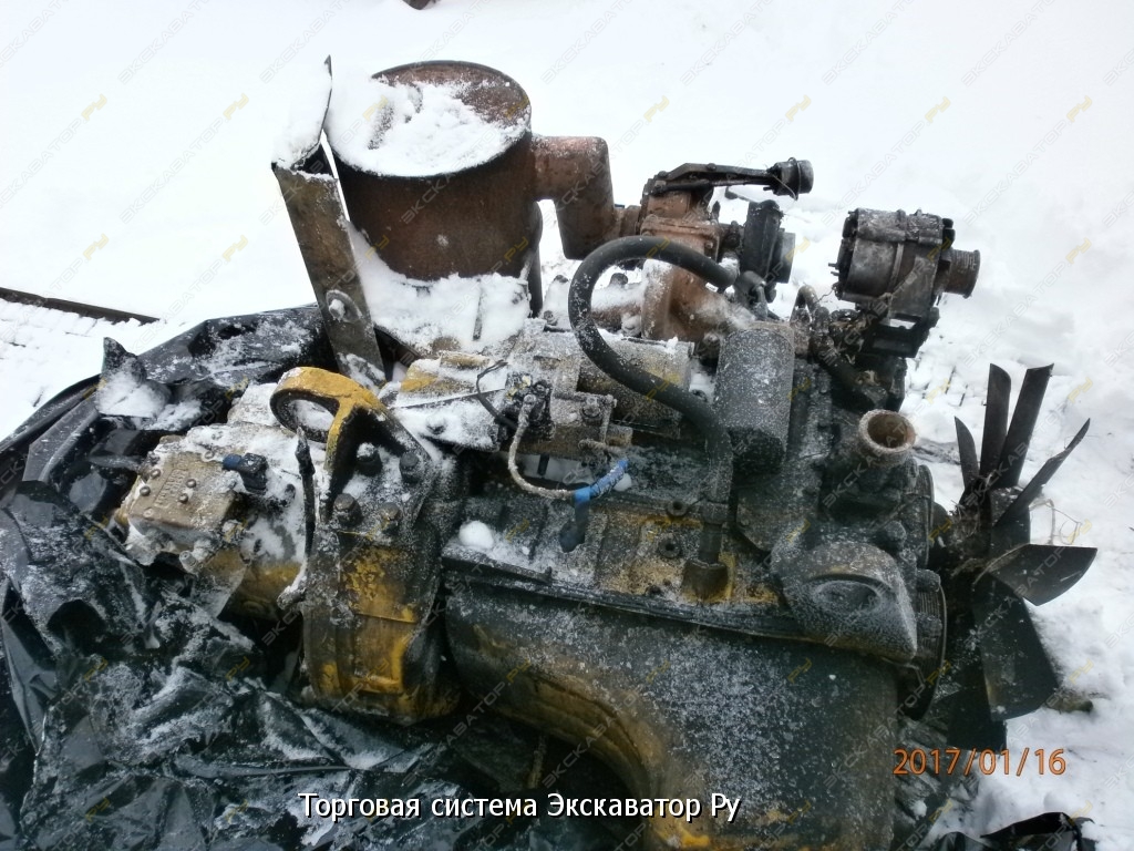 Двигатель KOMATSU SA4D102E-1 [1]