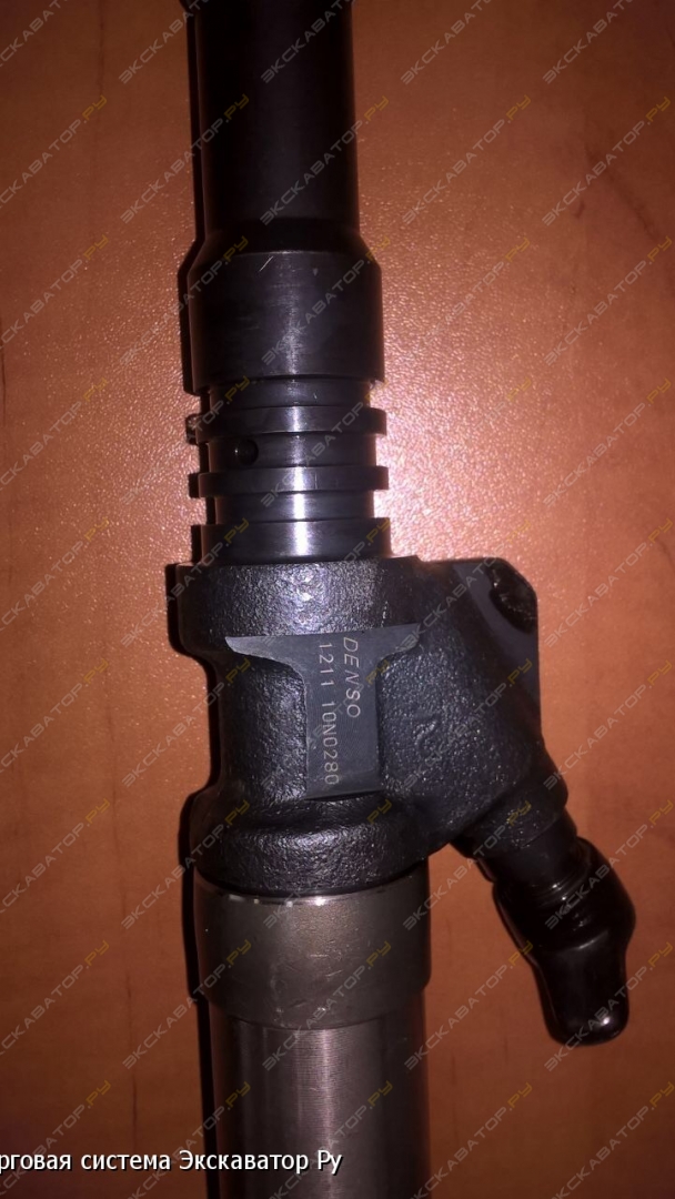 Форсунка топливная 6156-11-3300 Komatsu PC400-7 [3]