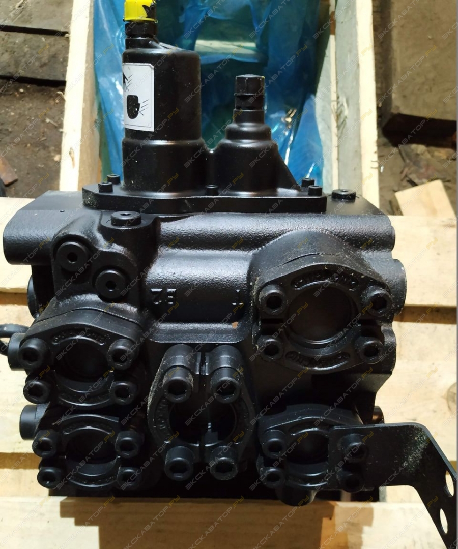 Распределитель 11172247 на Volvo L70F, новый. VOE11172247 [1]