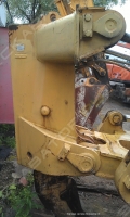 Caterpillar D8R [18]