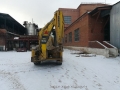 Komatsu WB93R-5 [11]