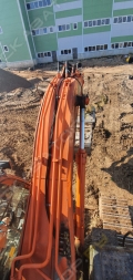 Hitachi ZAXIS 200 [3]