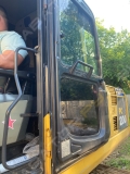 Komatsu PC200-8 [23]