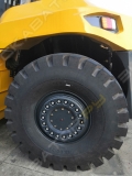 Liugong CLG2450H [5]
