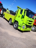 Isuzu Giga [40]