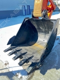 Hitachi ZX200-5 [23]