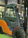 Кабина на вилочный погрузчик Toyota 8FD35-50N [2]