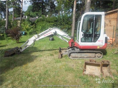 Takeuchi TB 125 04-02 15:26:10