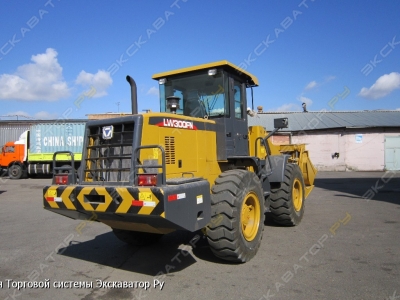 XCMG LW300F [3]