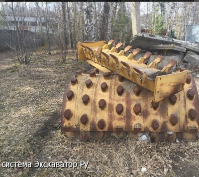 Caterpillar CS74 [1]