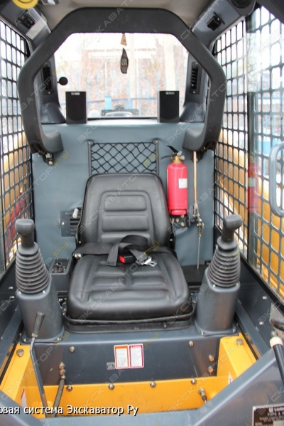 LiuGong CLG375A [4]