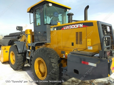 XCMG LW300F [1]