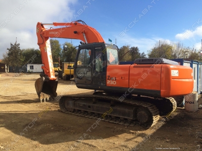 Hitachi ZX 230 [6]