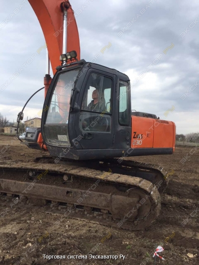 Hitachi ZX 230 [1]