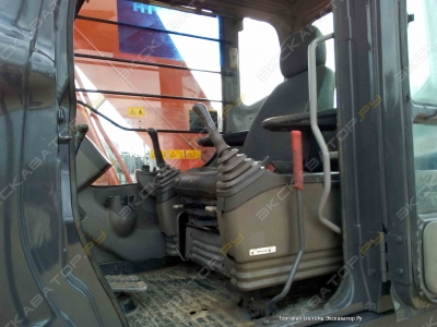 Hitachi ZX 230 [2]