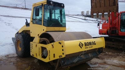 Bomag BW 213 D-4 [0]