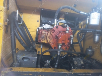 Volvo EC 210B [4]