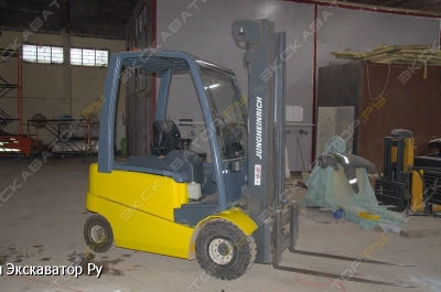 Jungheinrich EFG 425 [2]
