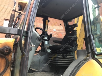 Komatsu WB97S-5 [3]