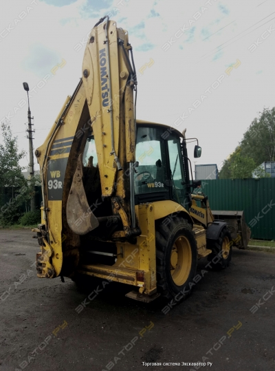 Komatsu WB93R [4]