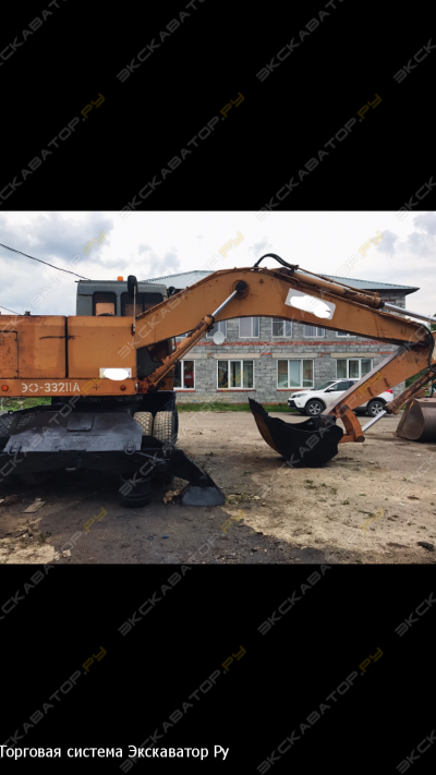 Уралвагонзавод ЭО-33211А [3]