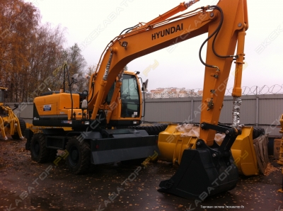 Hyundai R 220LC-9S [1]