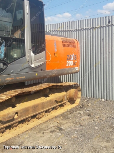 Hitachi ZAXIS 200LC [2]