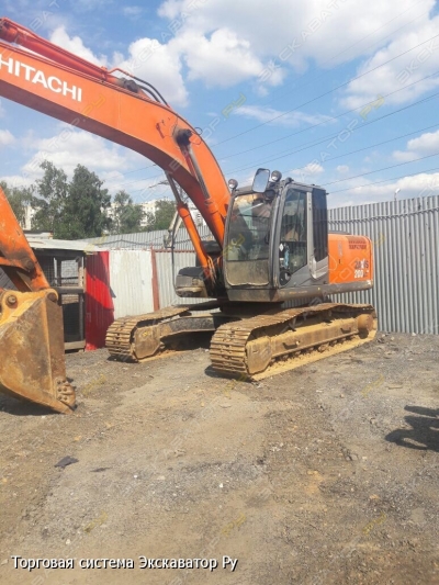 Hitachi ZAXIS 200LC [4]