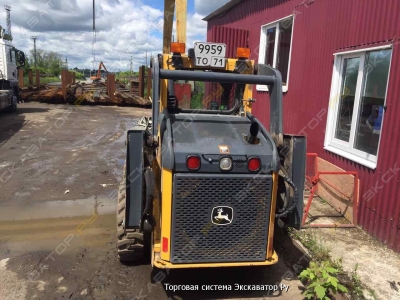John Deere 318D [1]