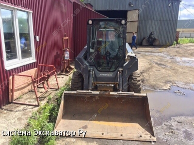 John Deere 318D [3]