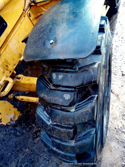 John Deere 325J [3]
