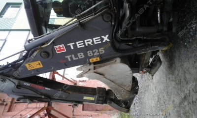 Terex TLB825 [1]