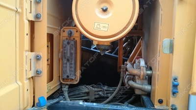 Hyundai R 300LC-9S [3]