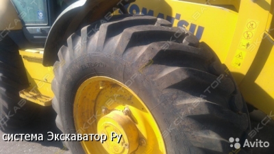 Komatsu WB93S-5 [2]
