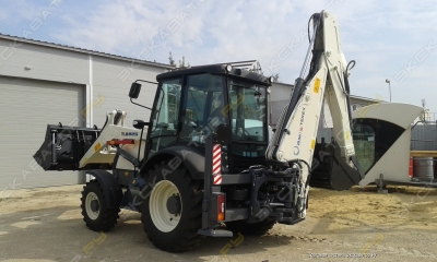 RM-Terex TLB 825 [1]