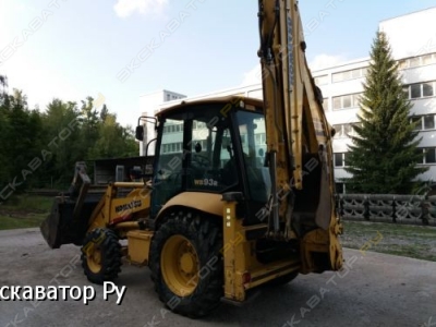 Komatsu WB93R-5 [1]