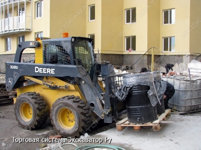 Deere 328D [5]