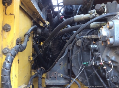 Komatsu PC300-7 [4]