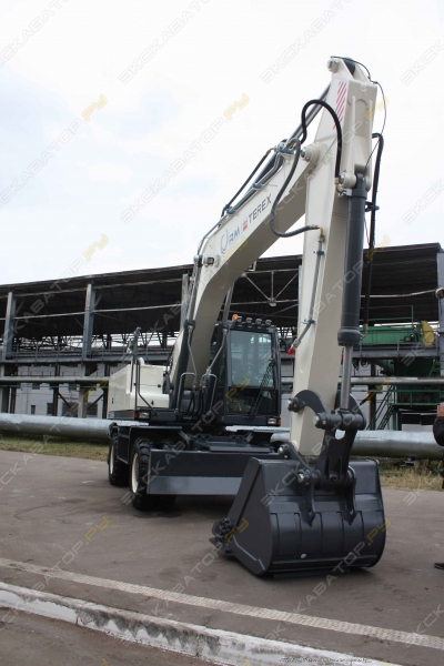 RM-Terex WX200 [3]