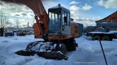 Уралвагонзавод ЭО-33211А [3]