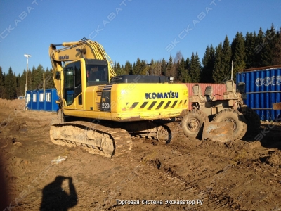 Komatsu PC300-8 [4]