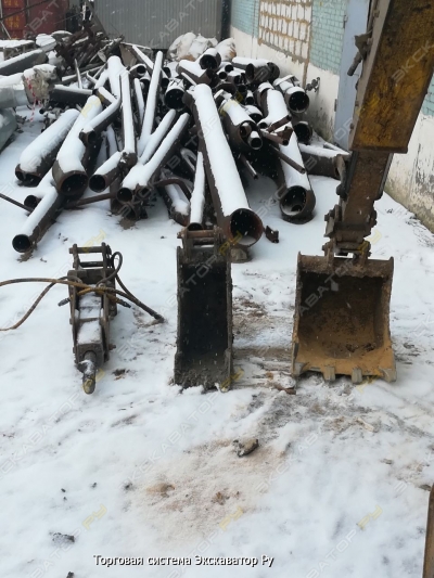 Komatsu WB93R-5 [1]