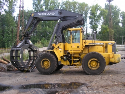 Volvo L180D [1]