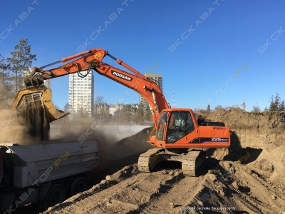 Daewoo SOLAR 225NLCV [4]