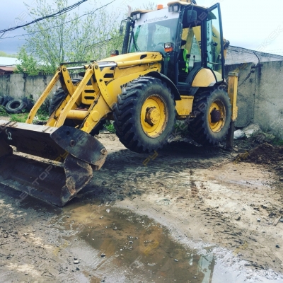 Komatsu WB93S-5E0 [0]