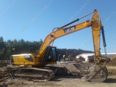 JCB JS 260LC [3]