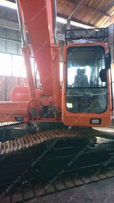 Daewoo SOLAR 255LC-V [1]