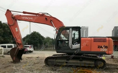 Hitachi ZAXIS 200 [1]